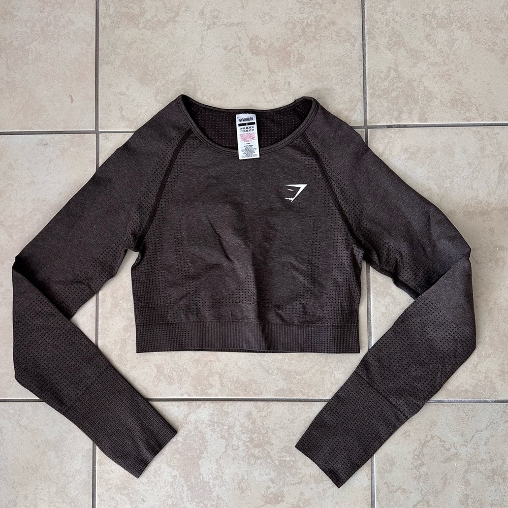 Gymshark Vital Seamless 2.0 Long Sleeve Crop Top - brown, size medium